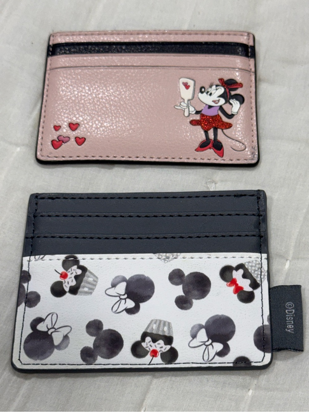 Card holders - Picture 2 of 4